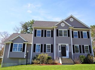 42 Woodland Rd, Billerica, MA 01821