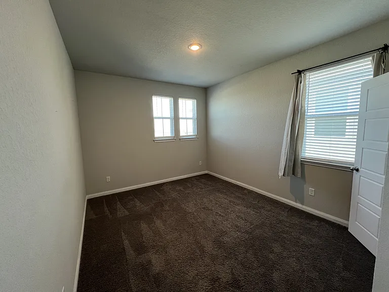 9114 McCoy Pass — Photo 31