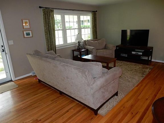4th image of 7586 Quailhollow Dr