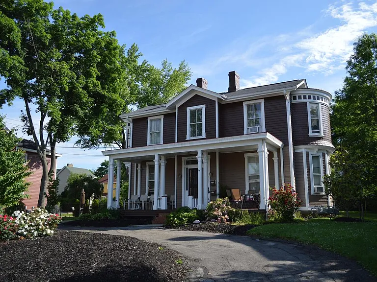 Exterior Front
