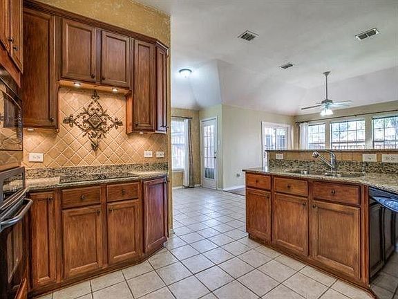 5th image of 9900 Belfort Dr