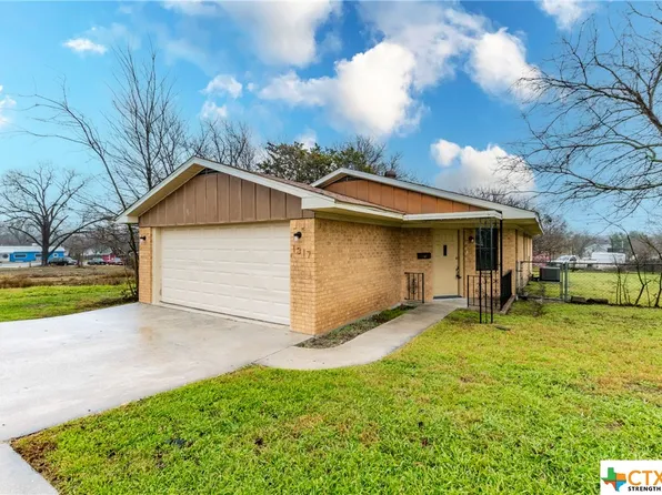 1317 S 25th St, Temple, TX 76504
