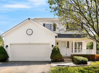 716 Marigold Ct, Naperville, IL 60540