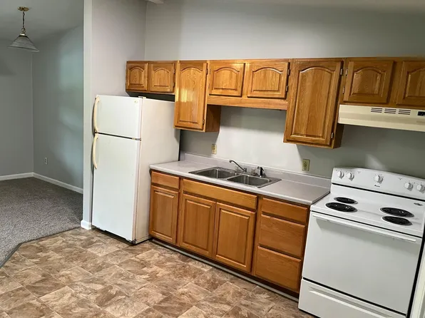 1029 W 2nd St #5, Madison, IN 47250