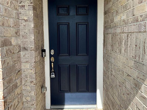 3rd image of 18815 Brookside Ridge Ln