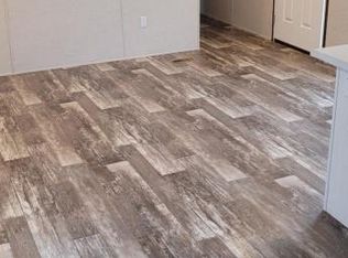 325 W Market St, Spencer, IN 47460