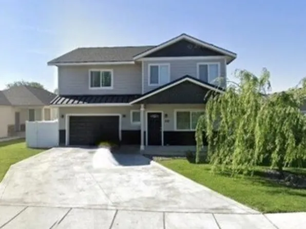 309 Riverwood Ct, Umatilla, OR 97882