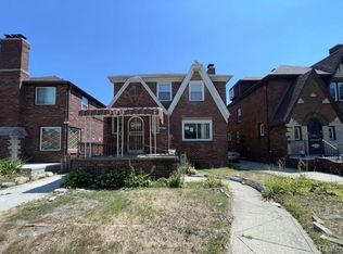 17530 Santa Barbara Dr, Detroit, MI 48221