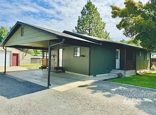 1721 Cedar Dr, Lewiston, ID 83501