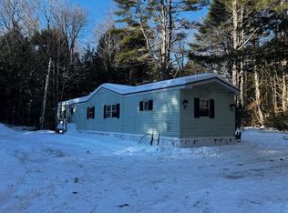 17 Green Road, Madison, ME 04950