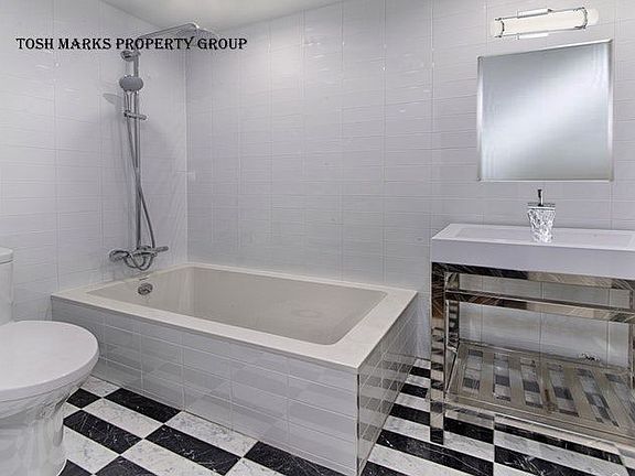 2nd image of 218 E 74th St APT 5L