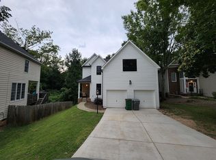 2008 Sablewood Dr, Charlotte, NC 28205