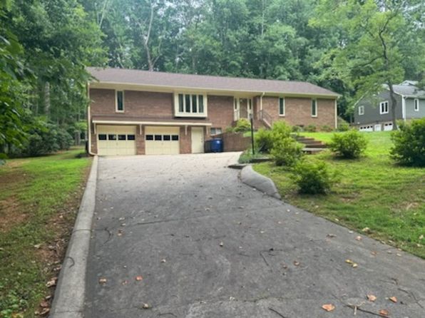 4447 Inwood Dr