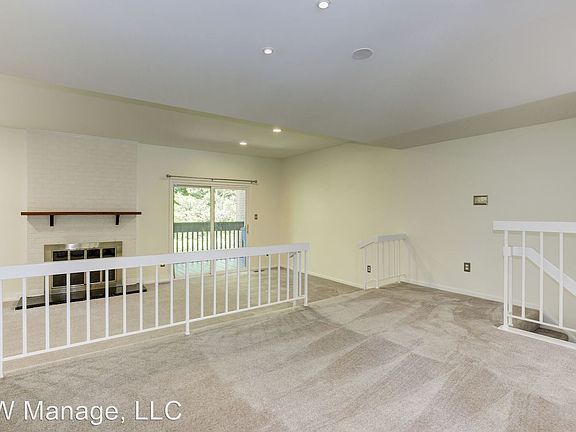 5th image of 20421 Meadow Pond Pl