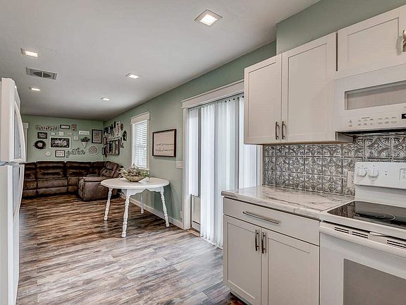 5th image of 6902 S Norrie Ln