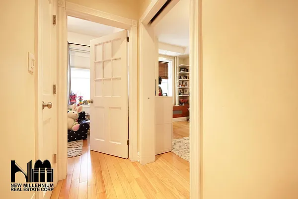 Sold by NMRE | media 21