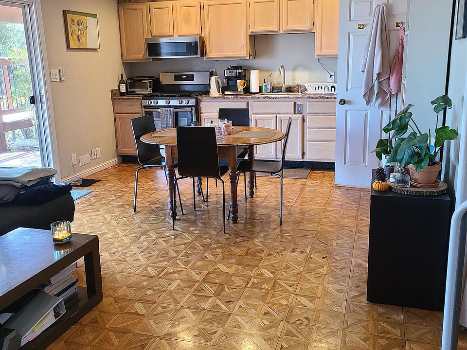 hall entry view of apt