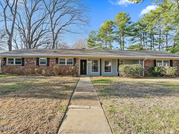 1008 Dogwood Dr, Clinton, MS 39056