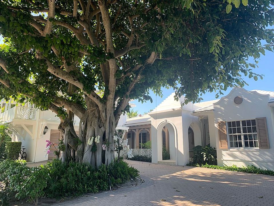 2nd image of 243 Merrain Rd