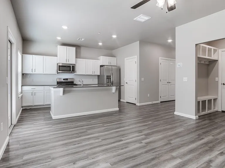 2641 Cedar Tree Rd — Photo 10