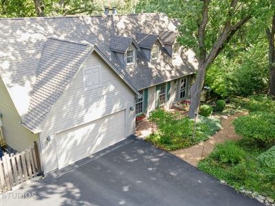 449 Roslyn Rd, East Dundee, IL, 60118