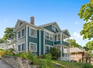 10 Hadwen Ln #1, Worcester, MA 01602