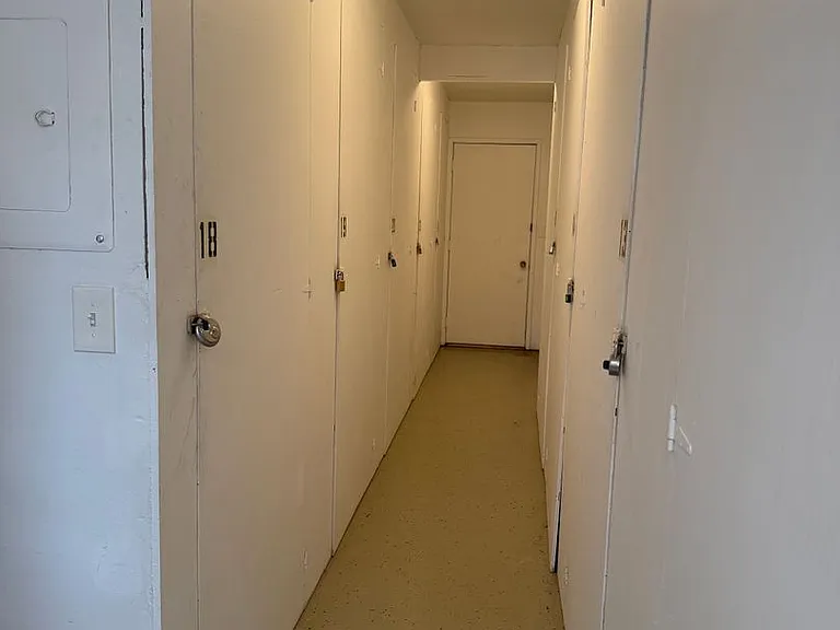 Studio Gardens Apartments — Photo 18