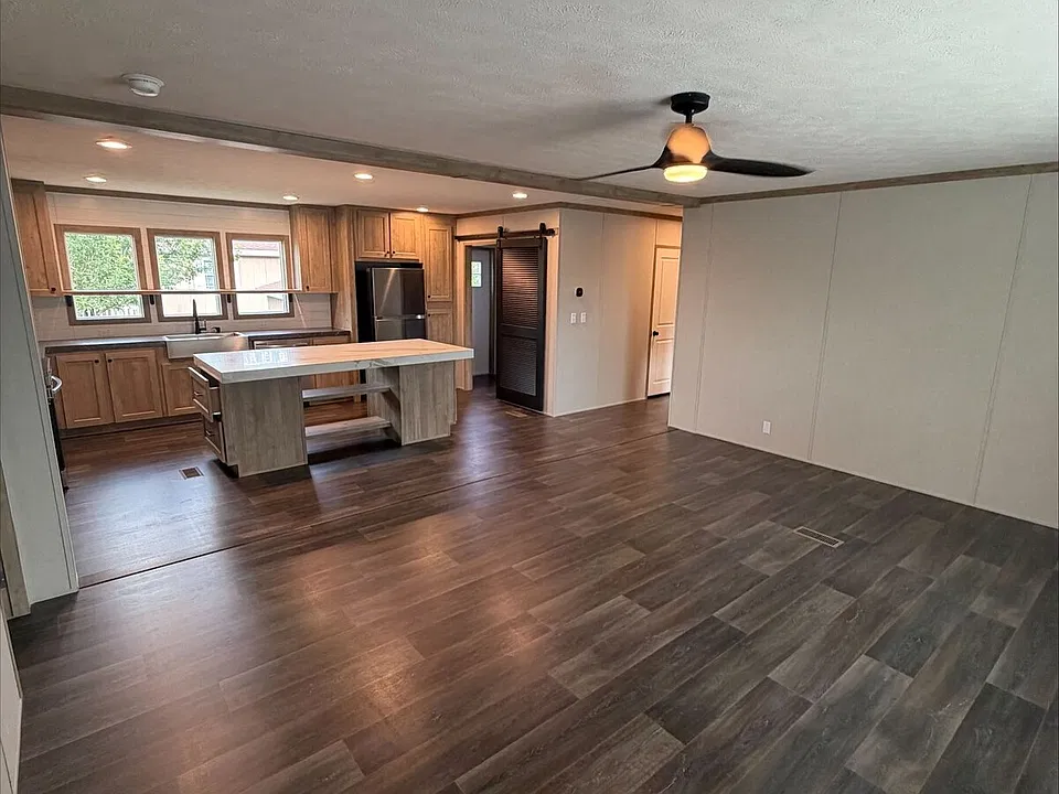 5900 Artisan Home Way