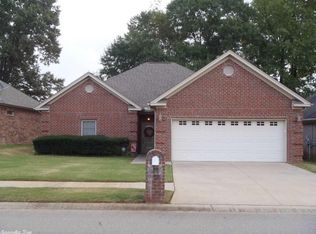 4576 Shoal Creek Dr, Benton, AR 72019