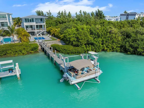 230 Pescayo Ave, Marathon, FL 33050