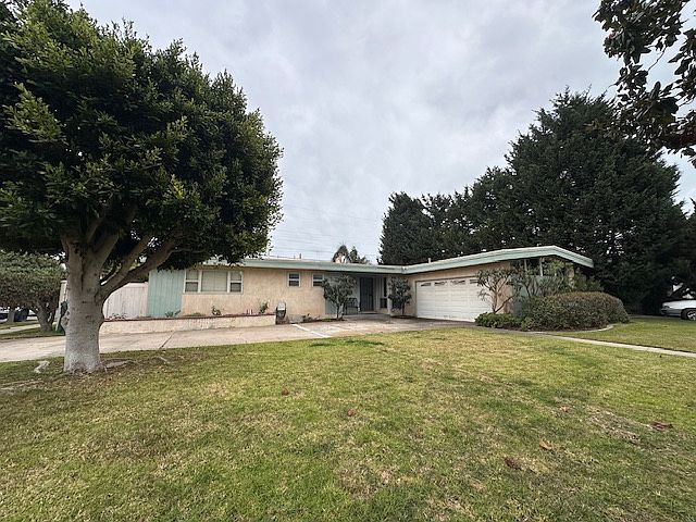 1st image of 801 Cabrillo Ave