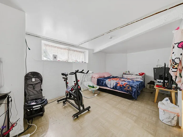 1025 N Trumbull Ave #B — Photo 6
