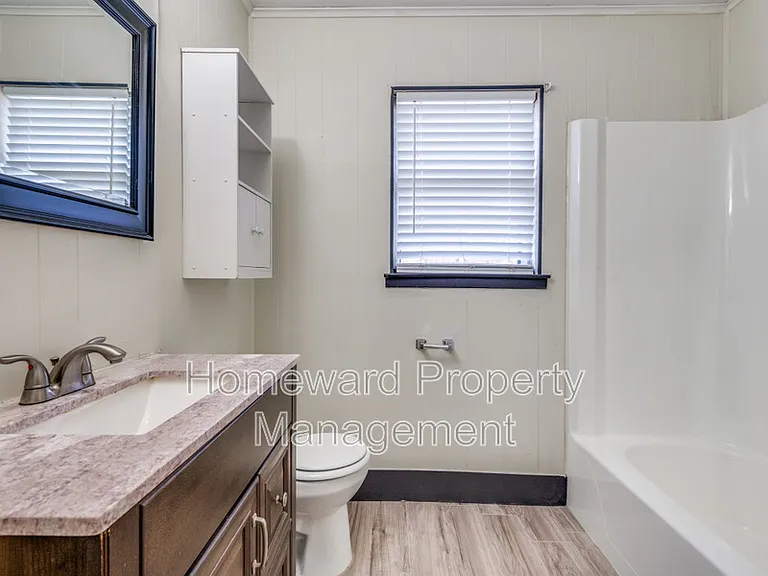 9311 Oakland Dr — Photo 8