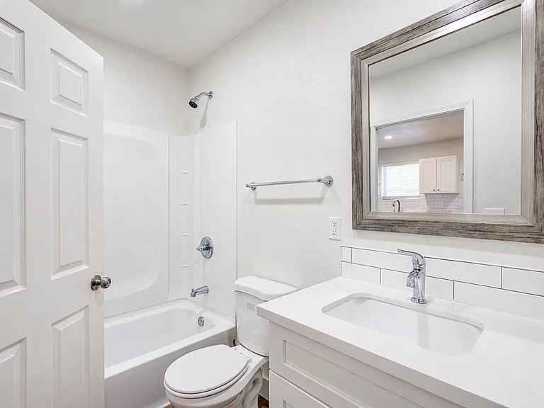 10637 Sagittarius Dr — Photo 16