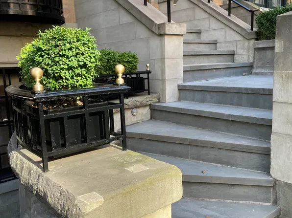 128 East 95th Street image 3 of 47