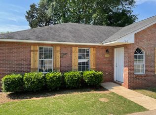 126 Halal Ct, Auburn, AL 36830