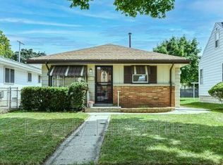 5668 N 79th St, Milwaukee, WI 53218