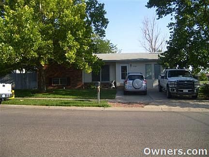 1st image of 950 S Holly Dr