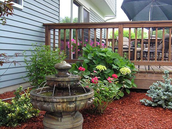 Northeast corner, looking west