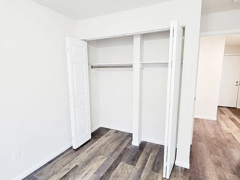 Orchard Village Apartments — Photo 58