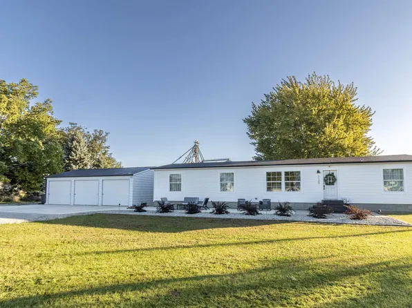7125 Laporte Rd, Washburn, IA 50702