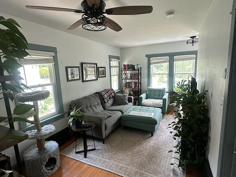 2960 Milwaukee St — Photo 3