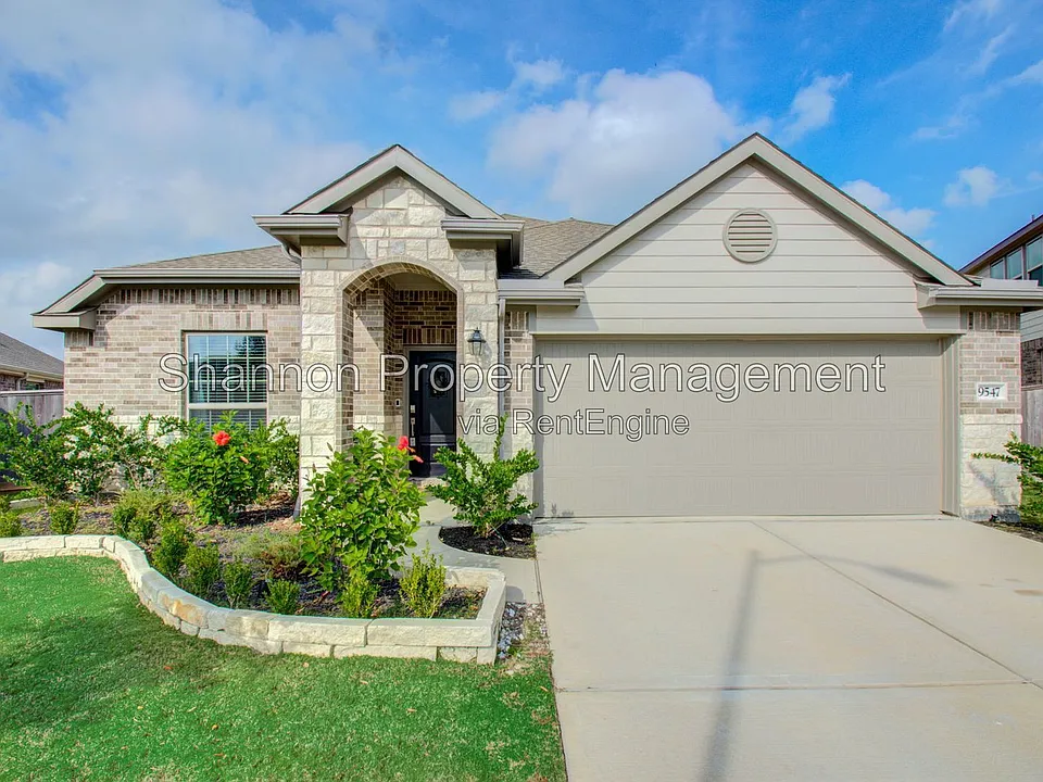 9547 Summer River Dr