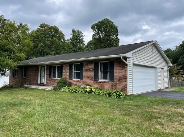 104 Herbert Dr, Beckley, WV 25801