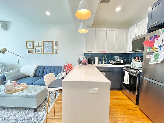 Rented by Doorway NYC, LLC | media 12