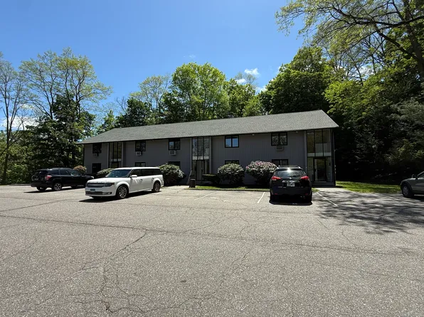 11 Gibbs Street APT 9, Winchester, CT 06098