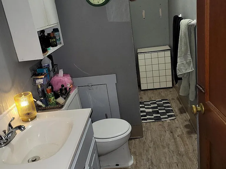 301 Buffalo Ave — Photo 8