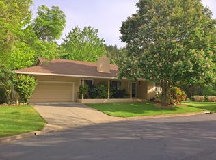 6374 Stone Bridge Rd, Santa Rosa, CA 95409