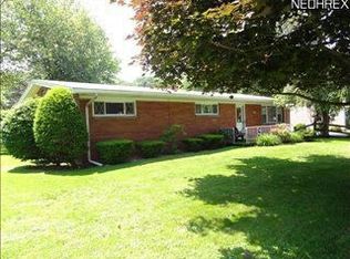 395 Detroit St, Conneaut, OH 44030