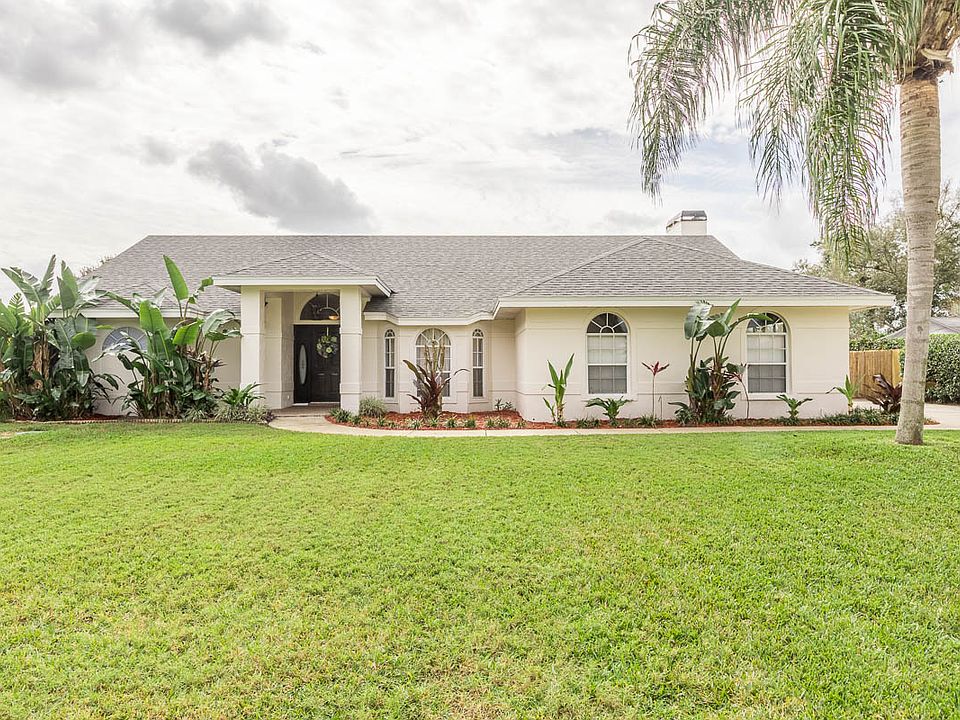 1st image of 5927 Windwood Dr